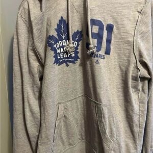 Size Medium light grey hoodie.


Toronto Maple Leafs-91 Tavares.